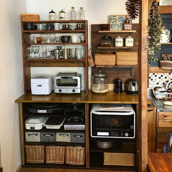 dショッピング レンジ上ラック レンジ上が収納スペースチェック柄耐熱マット付き 家電ラック レンジラック 耐熱マット レンジ上 ラック 収納小物置き 小物収納 上置きラック 台 棚 キッチン収納カテゴリ：キッチン便利グッズの販売できる商品リビングート