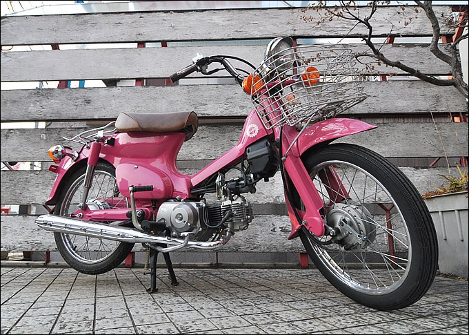 カスタムカブ：カッコよすぎて溜息しか出ない改造スーパーカブを作ったタイのバイク屋さんが、ま〜た超かっこいいオフ系カブを作ったもようですロケットニュース24Honda cub, Bobber motorcycle, Moped bike