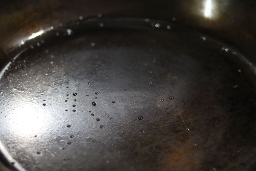 アルミホイルQ&A⑤～変色するのはなぜ？そのまま使える？～暮らしのアイデア東洋アルミエコープロダクツ株式会社