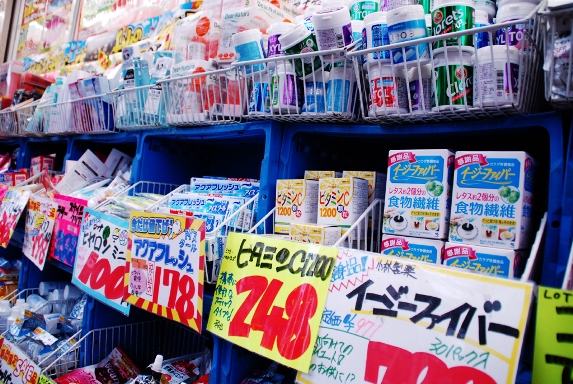 POPのプロ解説 ドラッグストアPOPに隠された”売るため”の手口と進化の歴史