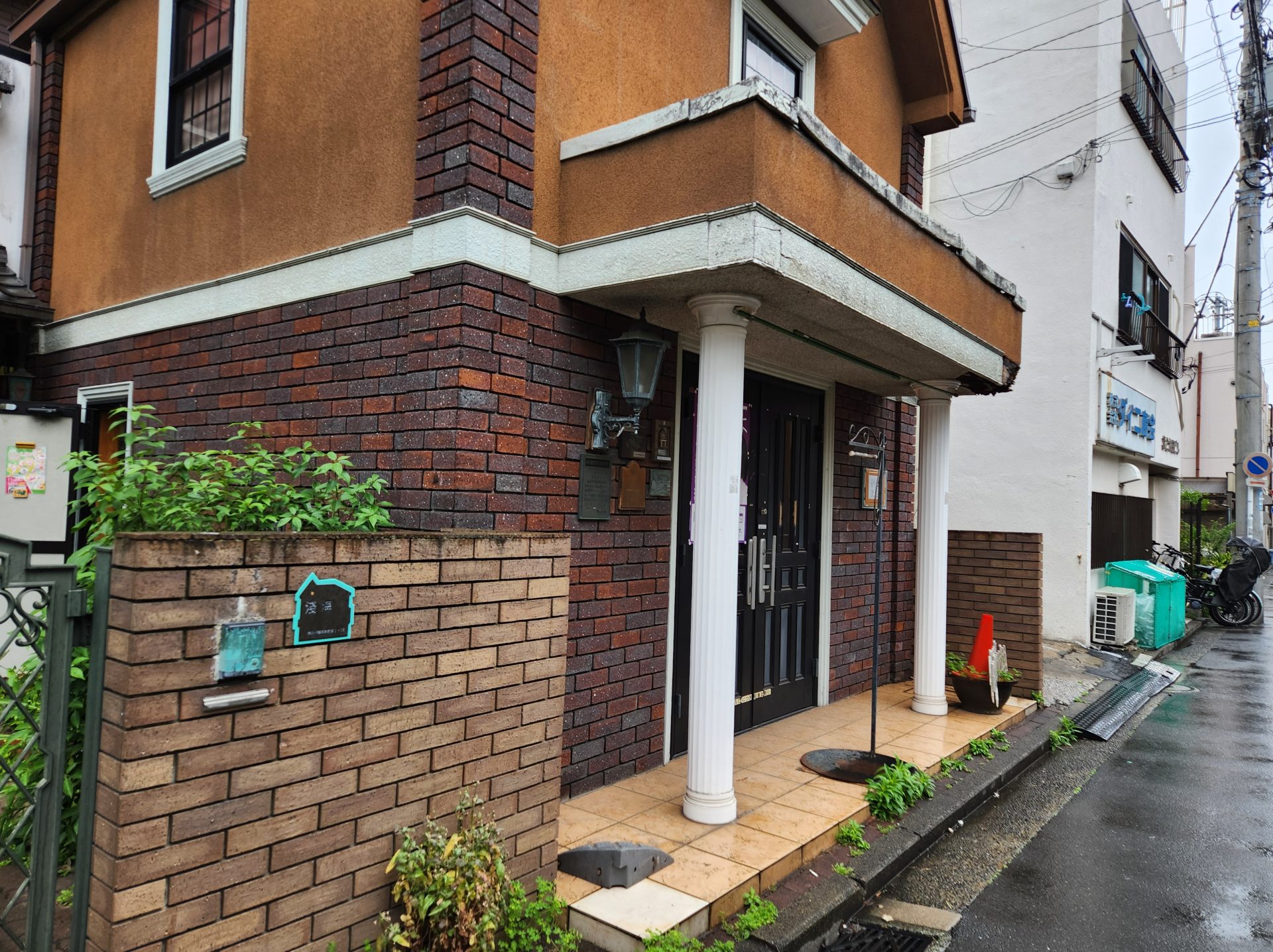 三島由紀夫割腹・よど号ハイジャック事件・大阪万博 1970年の出来事をカラー化 : 読売新聞