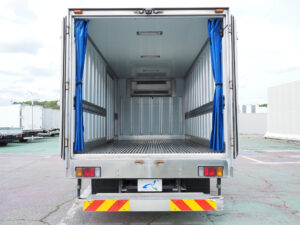 トラックの荷台の名称は？ボディや各部位などを解説トラック情報コラム中古トラックのステアリンク