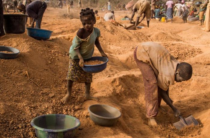 祭りの楽しみ方 ブルキナファソアフリック・アフリカ