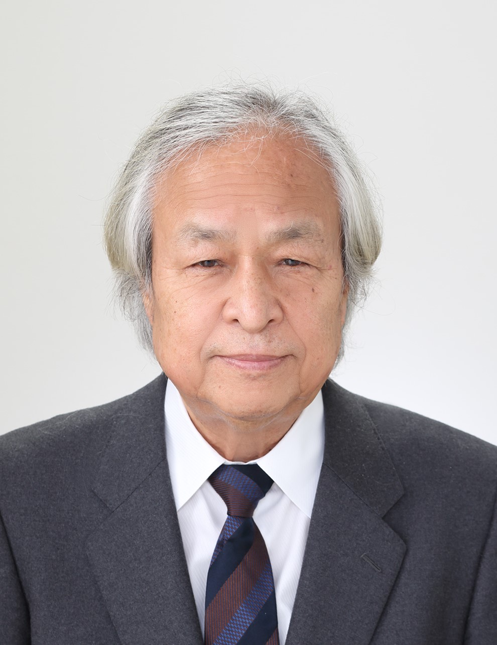 中央大学学員会副会長を仰せつかりまして