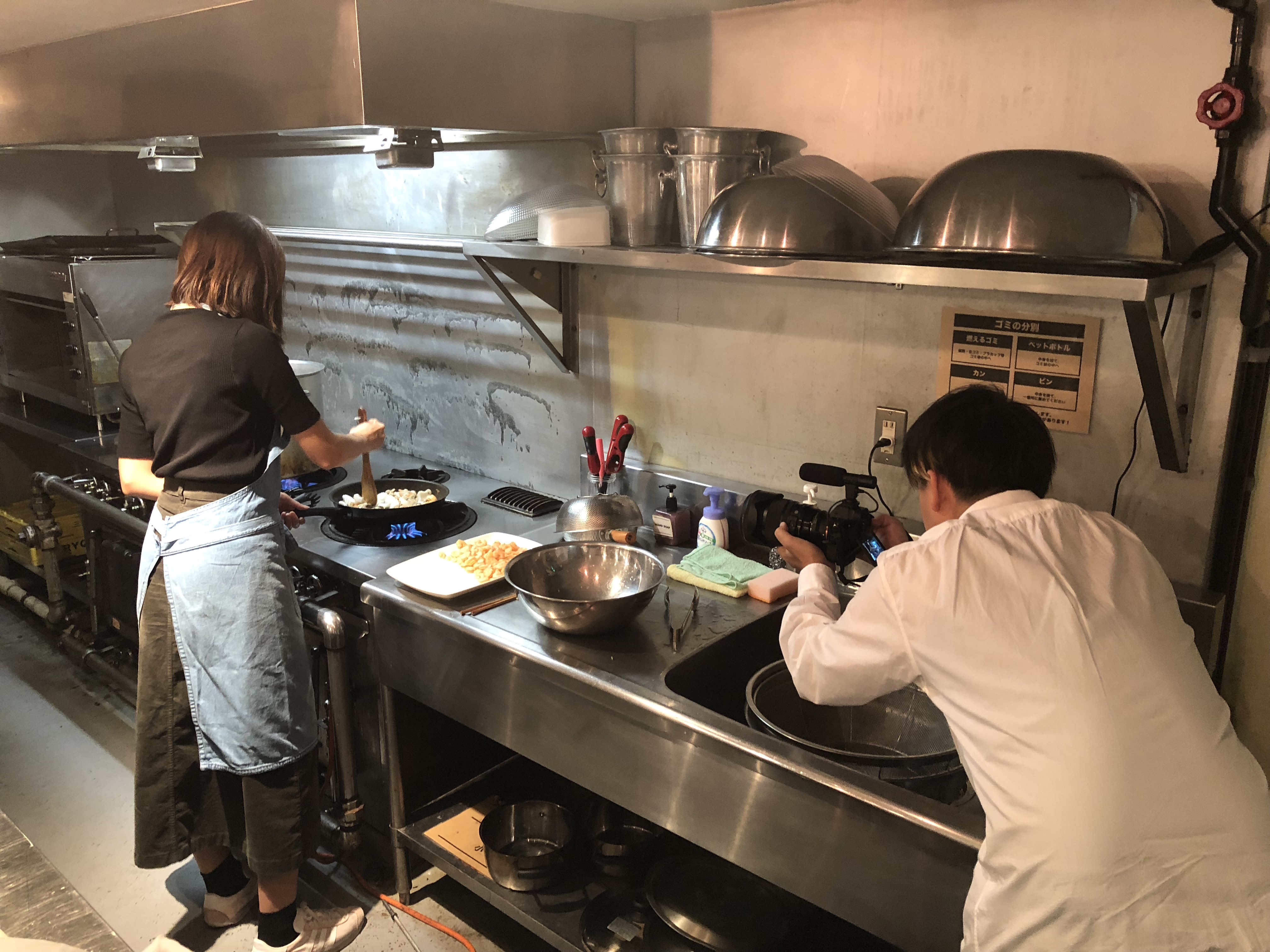 料理・調理シーンを生配信出来るスタジオ-6選-SHOOTEST