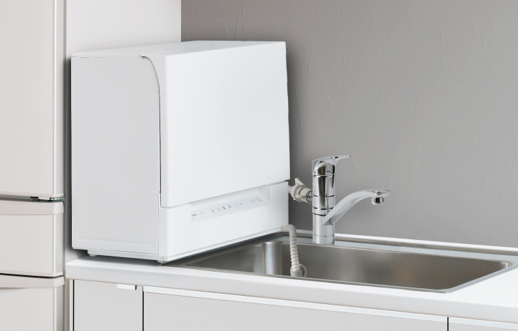 一人暮らし 極狭キッチンに食洗器を設置した話 洗濯機の上- ガジェマガ