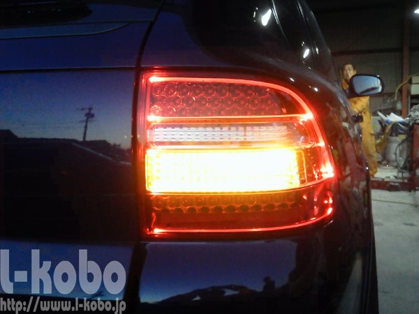 ポルシェ カイエン 2015 - 18 車用 LED リアテールライトアセンブリ テールランプ テールライト 9586310610095863106500 9586310660