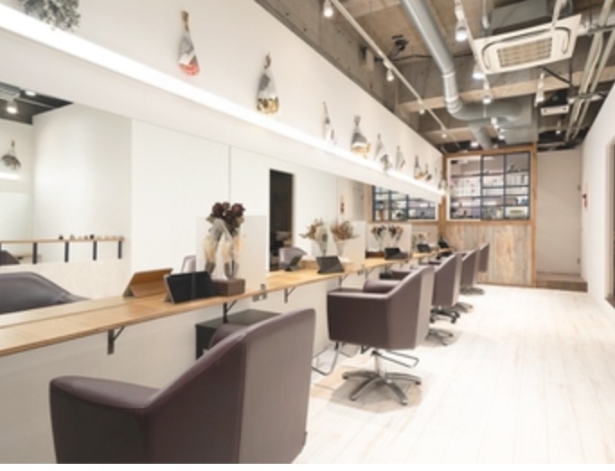 美容師 スタッフ