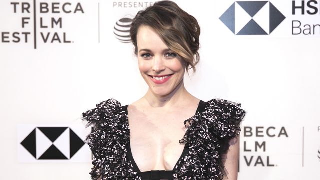 ⭐🎶💥 FIRST TIMES AT RIDGEMONT HIGH1983 USA☀ STAFF 監督 エイミー·ヘッカリング 脚本、原作キャメロン·クロウ 撮影 マシュー·F レオネッティ 音楽 アーヴィン·エイゾフ ☀ CAST ジェニファー·ジェイソン·リー ジャッジ·ラインホルドフィービー・ケイツ