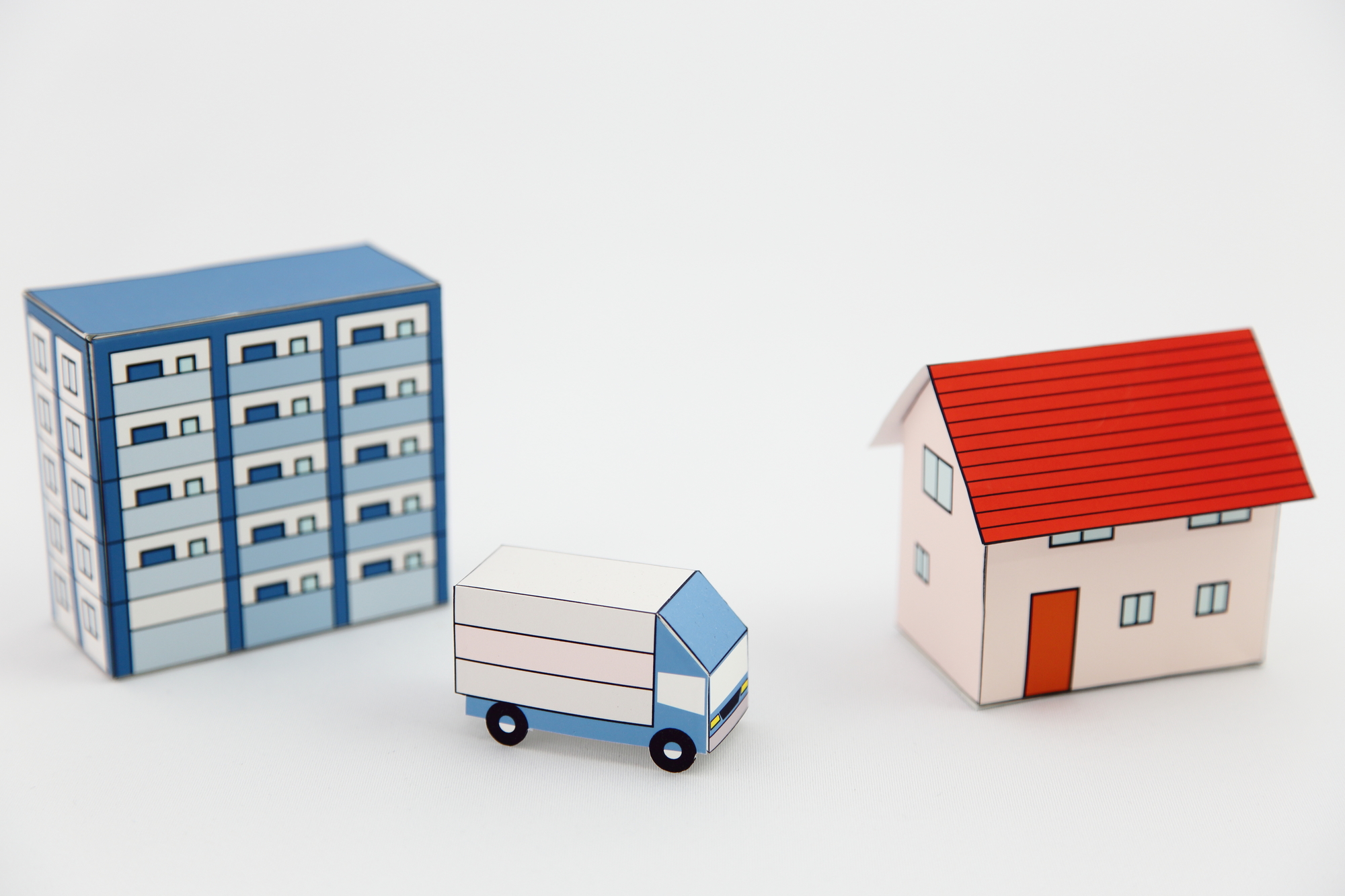 ホームズ 一戸建てからマンションに住み替えたい！ メリットや注意点、マンション選びのポイントを解説住まいのお役立ち情報