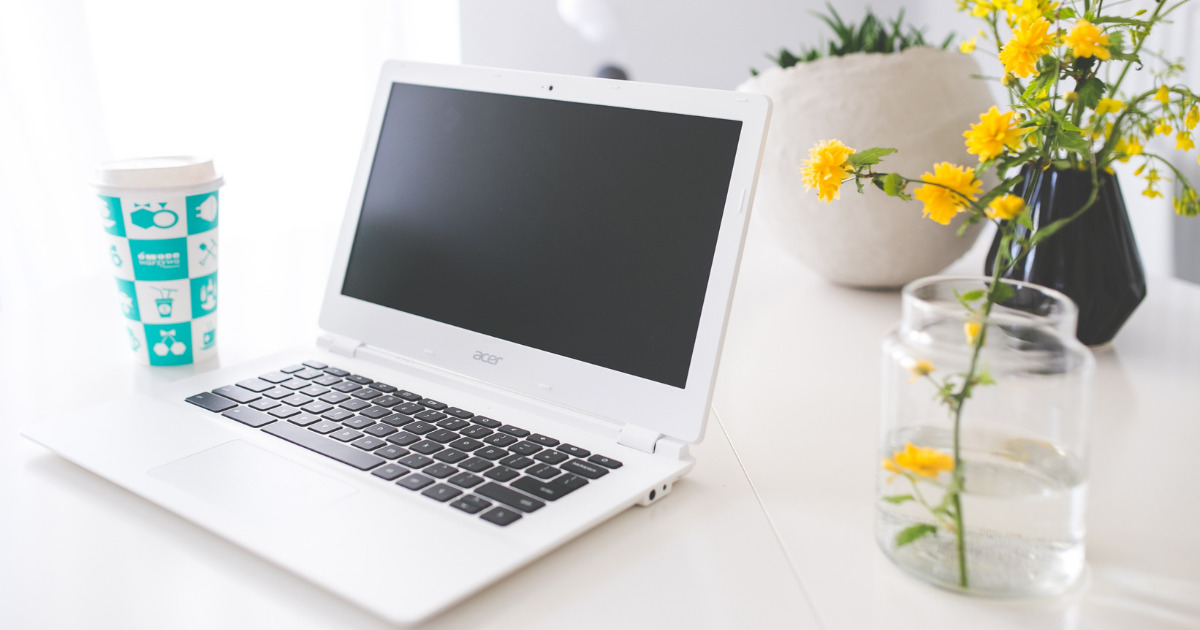 パソコンを可愛くする方法とステッカーデザイン