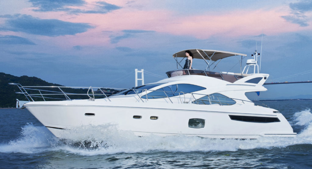 3億船 54フィート巨大豪華クルーザーが驚きの中古価格で販売されていた！ - YouTube