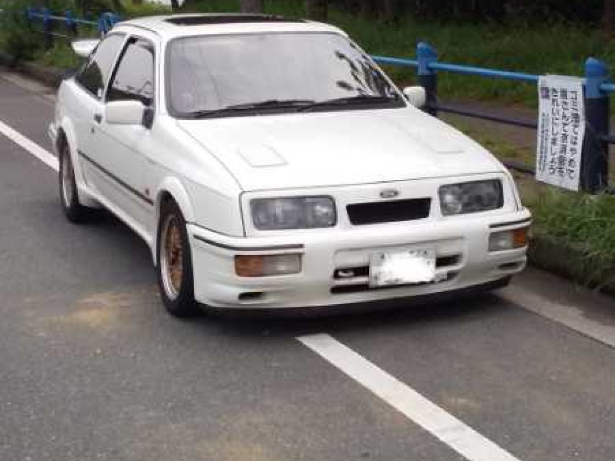 フォード シエラ - シエラRSコスワーススペックシート via マイガレージ