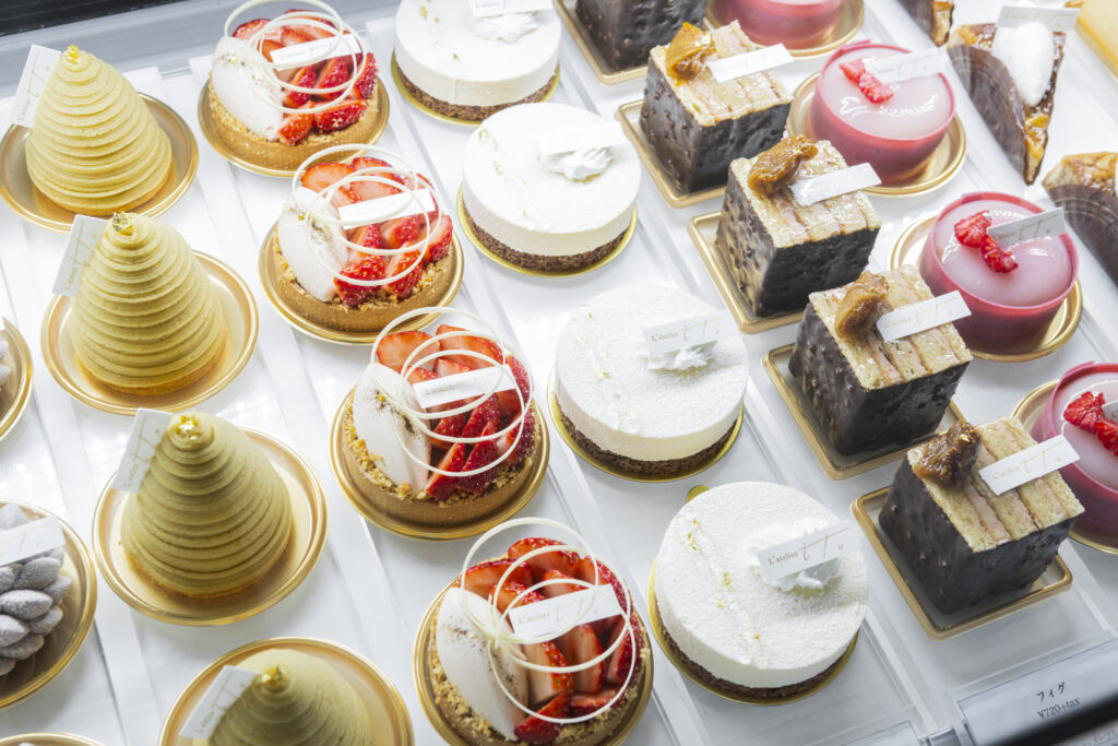 今注目の若手パティシエアワード2023！有名シェフが本気で推薦する作り手を発表～ufu.プレゼンツ～ - ufu.ウフ。