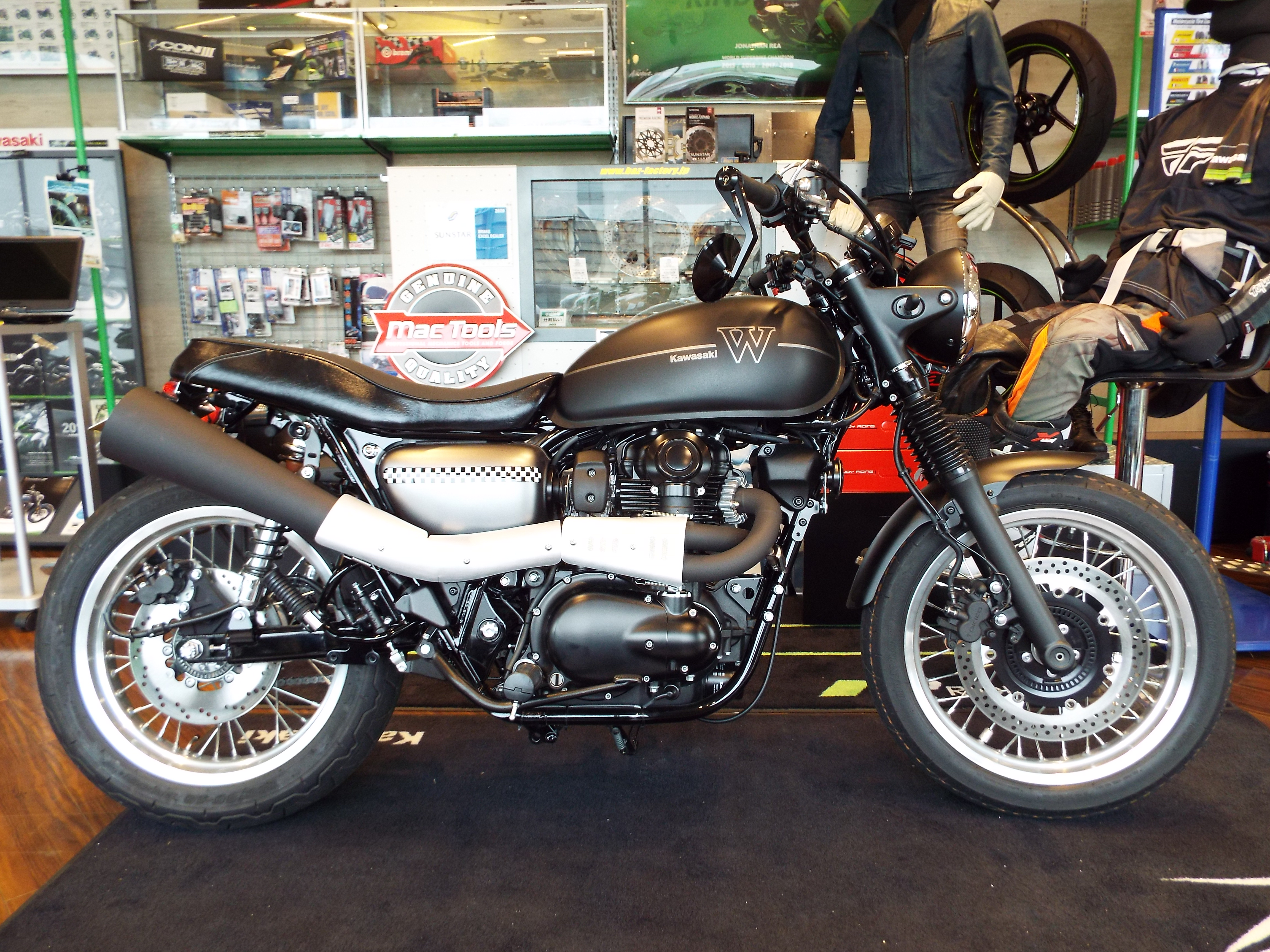 ドゥカティ スクランブラー カスタムまとめ - おすすめのカスタムはこれだ！エアロ・ホイール・LEDなどみんカラ