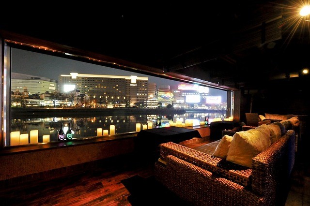 ルームツアー 月額1420万円ハリウッドヒルズに建つ別格の大豪邸をルームツア