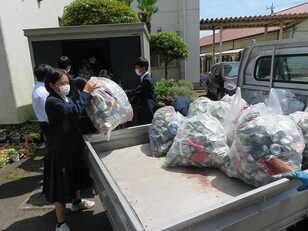 飲み終えたアルミ缶は捨てないで！プルタブ・アルミ缶回収で車椅子を届けようブランド品の買取ならエコリング