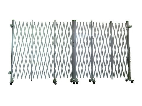鉄製単管バリケードMA-Y イエロー4個 セットバリケード 単管 Aバリ 鉄製 カラースタンド 鋼管 道路整備 パイプ 工事 道路スタンド スチール 重い 仮設 フェンス 工事現場 工事 施工 工事用 簡易 建築現場 住宅 道路工事 侵入防止 単管 クランプ