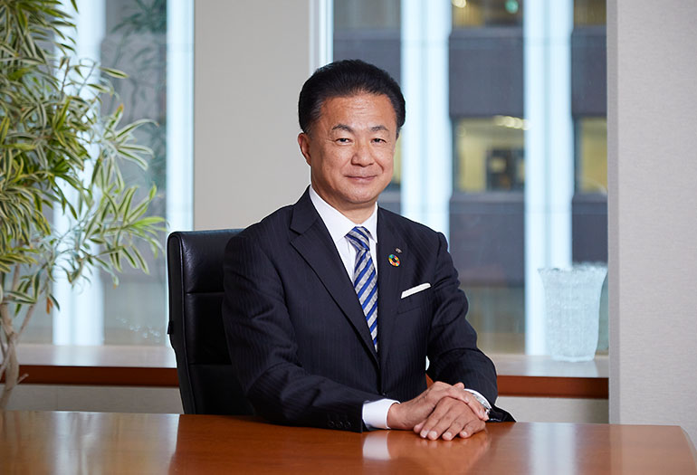 代表あいさつホームページ制作会社・Web制作会社 東京 大阪株式会社アリウープ