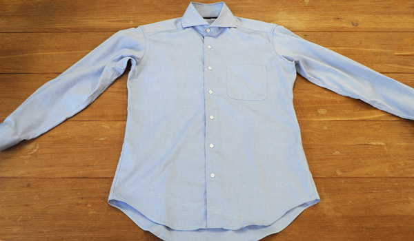 ワイシャツのたたみ方を解説シワにならない収納・出張時の簡単シワ取りまで！ラクリークリーニングとお洗濯のWEBメディア