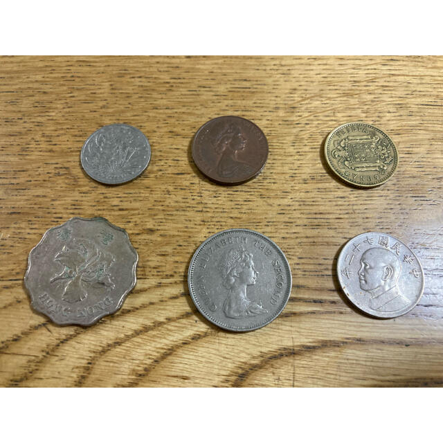 Amazon.co.jp: アルティメットコレクターセット 100カ国の紙幣100枚 – 100%本物、流通していない外国通貨コレクション –学校や美術館にも最適 : 文房具・オフィス用品