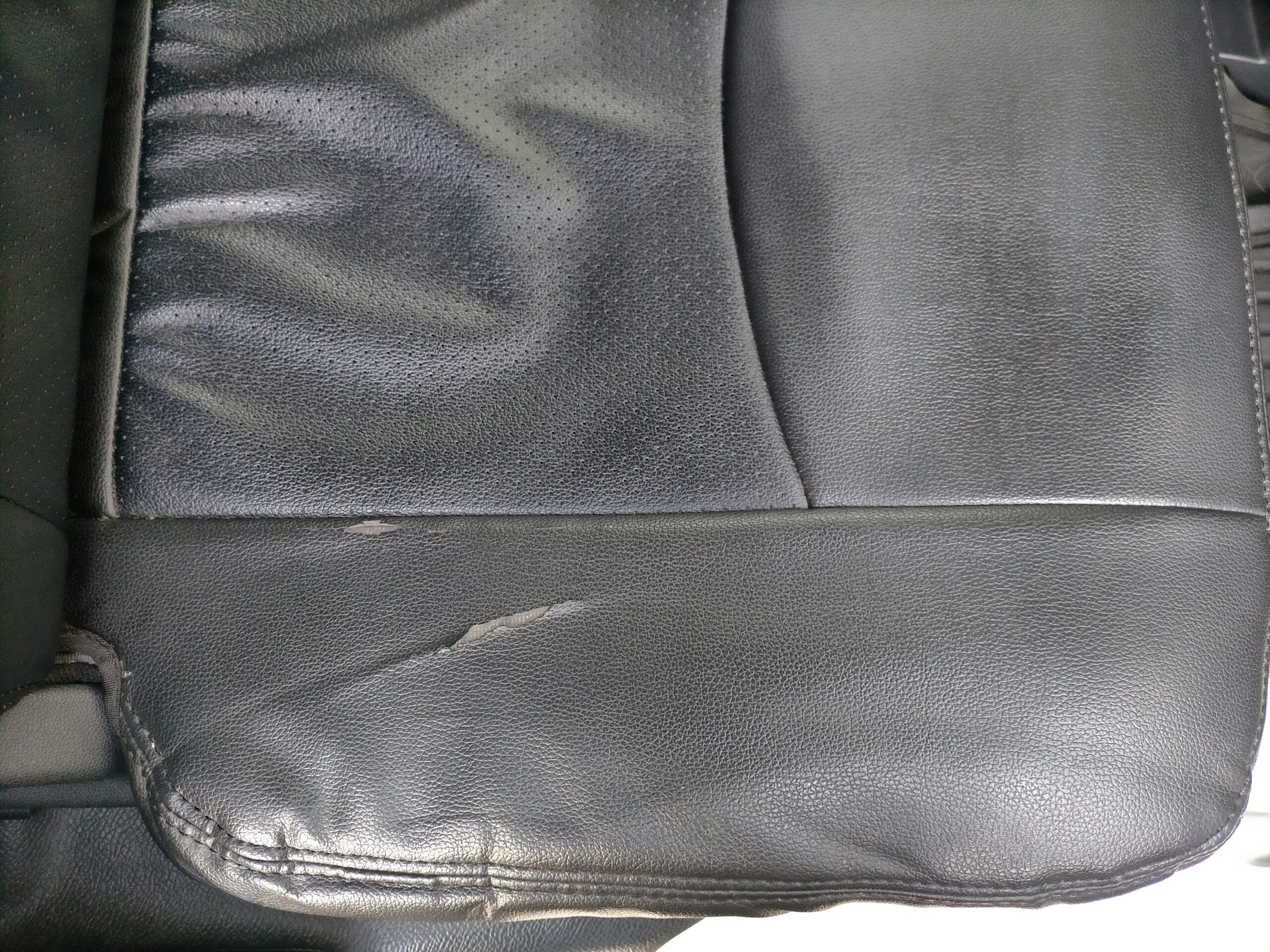 何もしないなんてつまらない！車もかわいくしちゃいましょう！☆シートカバー編