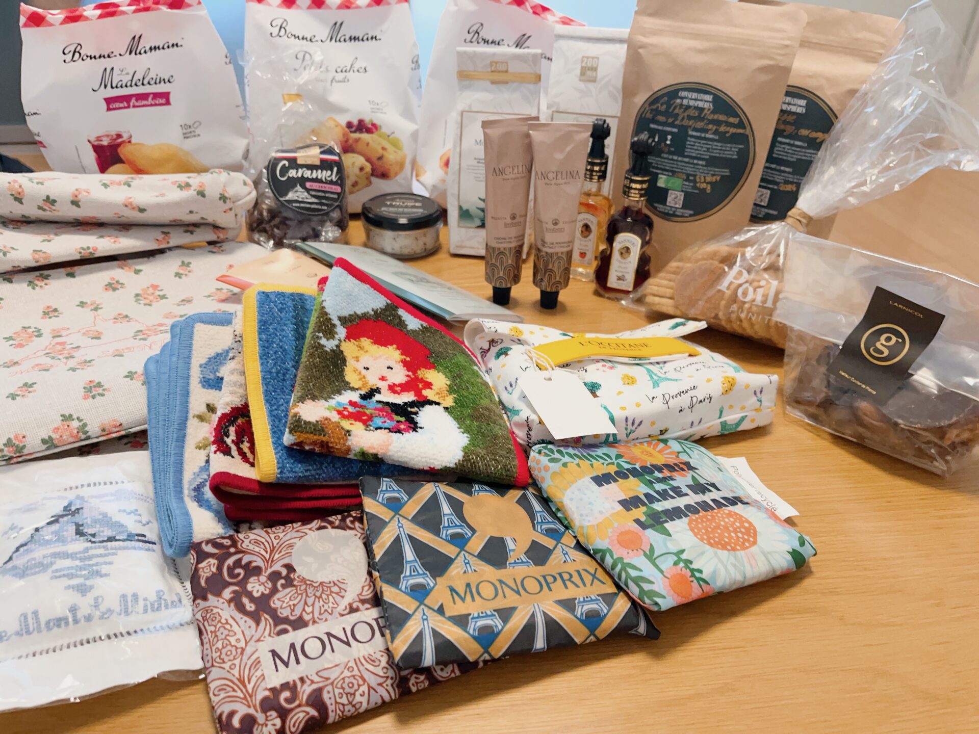 2025年版 フランス・パリのお土産17選！人気のお菓子や雑貨、おすすめのお 店を紹介海外渡航に役立つメディア『グローバルコンパス』SMBC信託銀行プレスティア