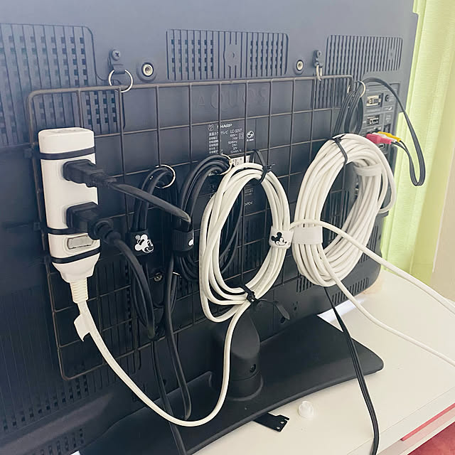 これが私の隠し技☆コンセントやコード＆配線隠し9選RoomClip mag暮らしとインテリアのwebマガジン