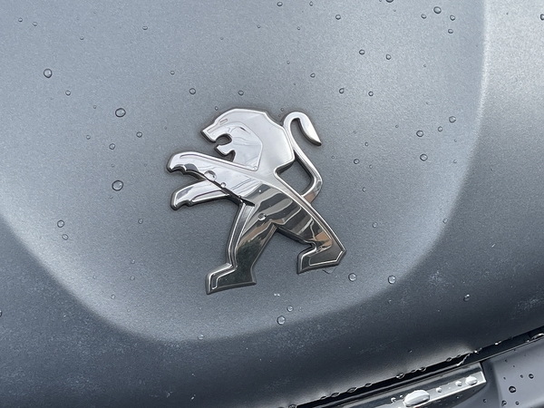 PEUGEOT プジョー 純正 308 2013- フロントエンブレム 7810AN : AutoWear - 通販 - Yahoo!ショッピング