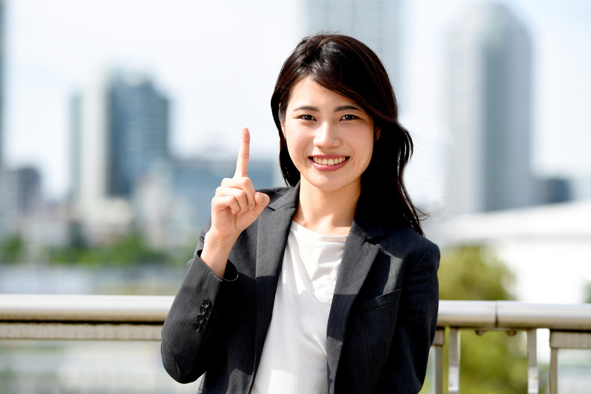 就職面接 は、美容室で髪型や髪色を整えよう！好印象の世代別おすすめのヘアスタイル特集ホットペッパービューティーマガジン