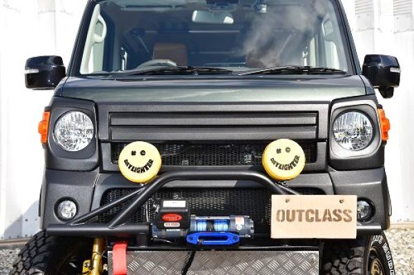 エブリイ丸目キットDA17 カスタムパーツ販売👀❣️ ヘッドライトの形が丸くなるだけで 印象がとても変わります🚘❤️‍🔥車体のカラーによっても雰囲気違うので ペイントしても楽しめます🎨!! パーツはオンラインショップから ご購入いただけます🛒✨🔗https:shop