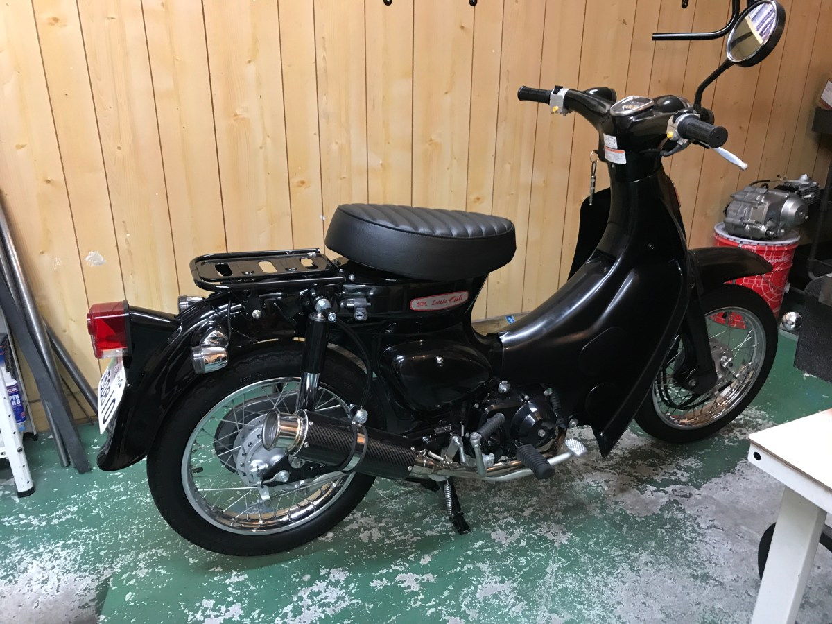 マフラー スーパーカブ リトルカブ C50 C70 C90 ホンダ スラッシュカット マットブラック フルエキゾースト カスタム パーツ デラックススタンダード カスタムパーツ タイカブ仕様 ボアアップエンジンにも相性良しの通販はau PAY マーケット - トップセンスau PAY