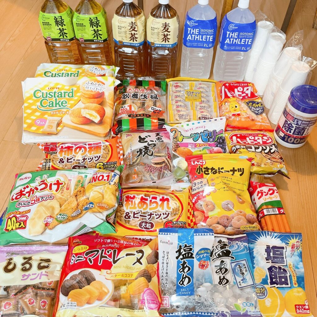 N様邸上棟です‼️🏠 たくさんの差し入れを頂き、本当に ありがとうございました🙇‍♂️👷‍♂️🚧👷‍♀️大工さん、職人さんも感謝しております。 完成まで、 安全第一で現場を進めさせて頂きます。上棟木造平家住宅建築注文住宅新築注文住宅福岡北九州