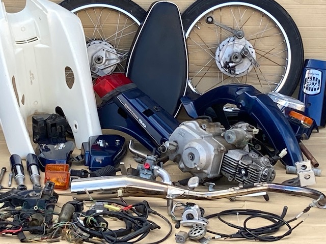 ホンダ スーパーカブ スーパーカスタム 50 70