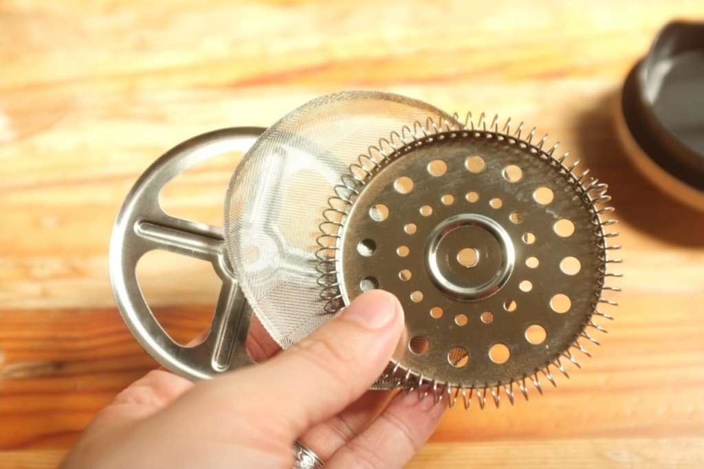 ボダムフレンチプレス 2個のデメリットと4個のメリット おすすめの選び方、長年使用している感想を詳細レビュー BODUM FRENCHPRESS コーヒーオイルがアロマと本来の味を引き出す暮らしのモノコト