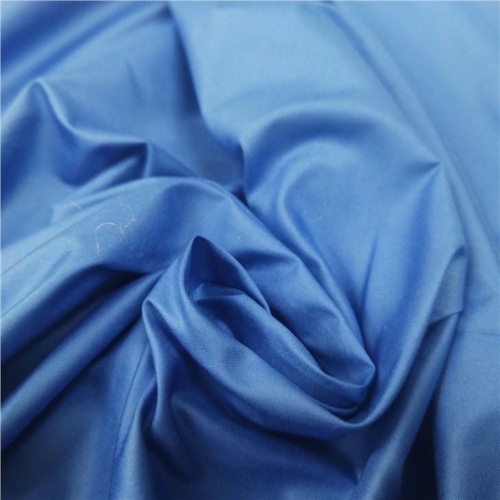 ポリエステル生地の特徴・メリット・デメリットを徹底解説_生地問屋YAMATOMI – 山冨ラボ-大阪の老舗生地問屋