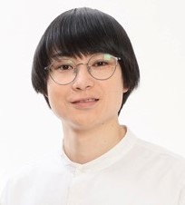 空気階段」水川かたまり、元アイドルの美人妻と挙式！昨秋に再婚 蛙亭イワクラが公開 - スポーツ報知