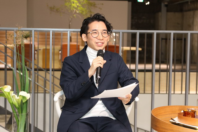 ユージーン・スタジオが東京都現代美術館で見せた巨大な時間と空間。国内美術館初の個展に注目美術手帖