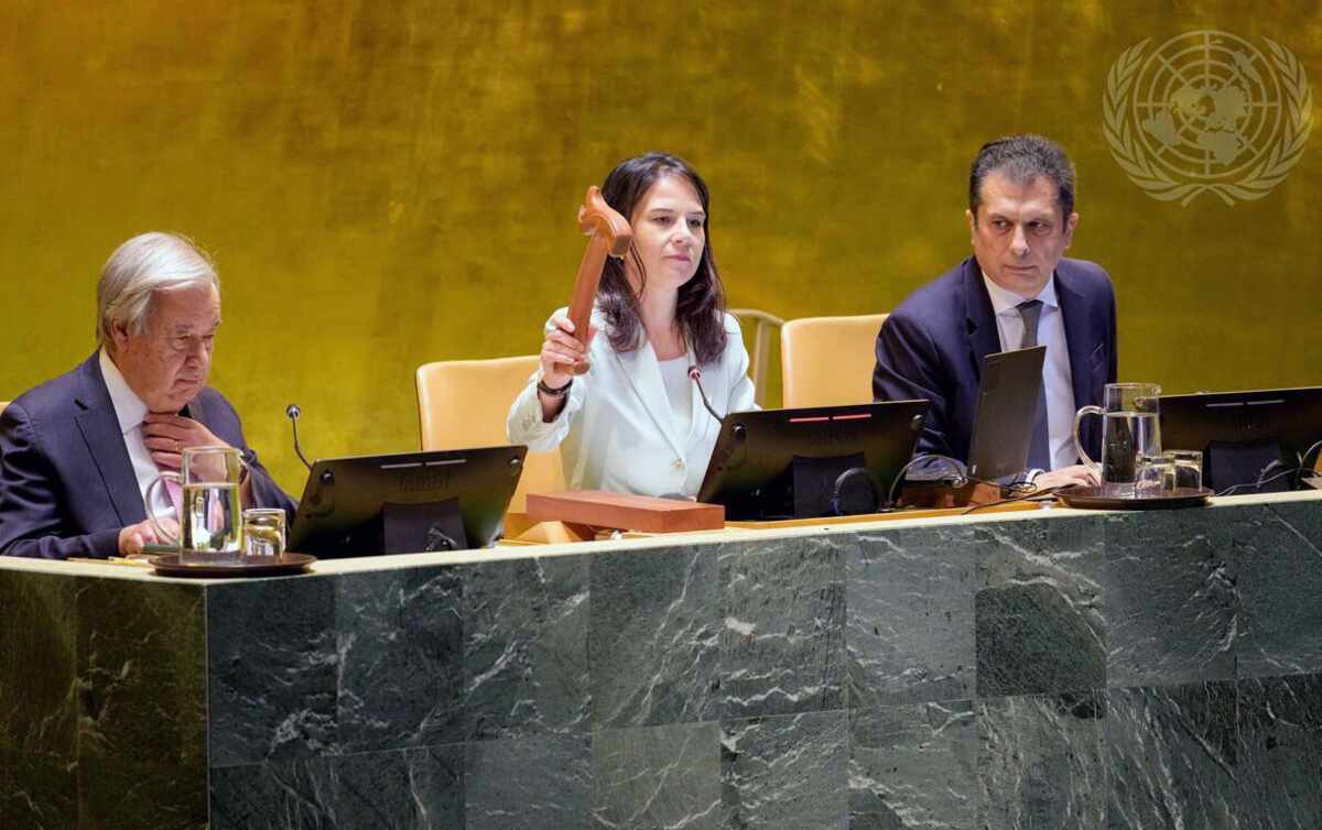 国連事務総長・潘基文氏「正しい歴史認識を」発言に「中立性欠ける」など批判相次ぐハフポスト NEWS