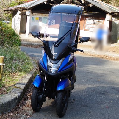 新型トリシティ125屋根付きの総額を徹底解説！ラグゼバイク：世界の高級バイク専門ブログ