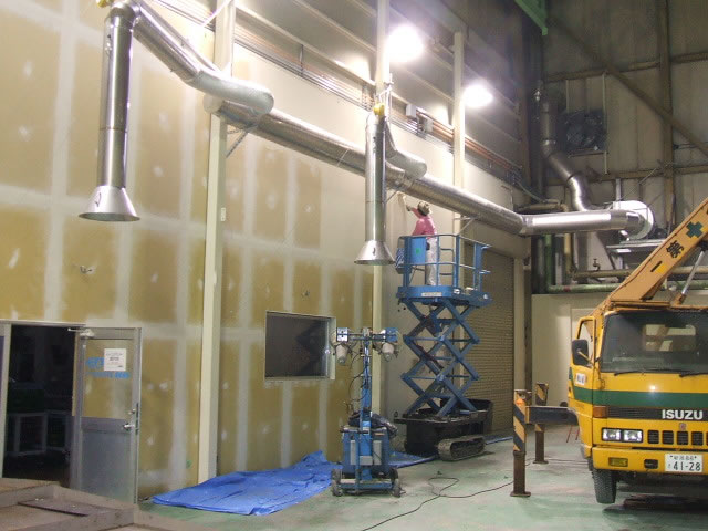 ガレージ 排気ガス対策建築のフロンティアワールド