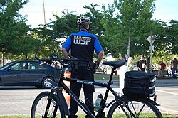 警察官は海外で活躍できる？ スタディサプリ 進路