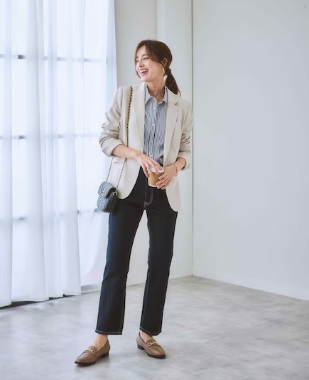 女性のビジネスカジュアルとは？マナーを守った大人のレディースコーデ30選 - UAコラム UA COLUMNSユナイテッドアローズ公式通販 –UNITED ARROWS ONLINE