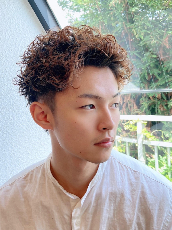 パーマビジネスお洒落パーマスタイル新宿・美容院・美容室 ブラックビズ 『男性 メンズ 専用ヘアサロン』東京都新宿区西新宿