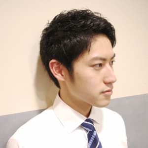 メンズ髪型ビジネスショート13選。20代30代のデキる男に変身しようSmartlog