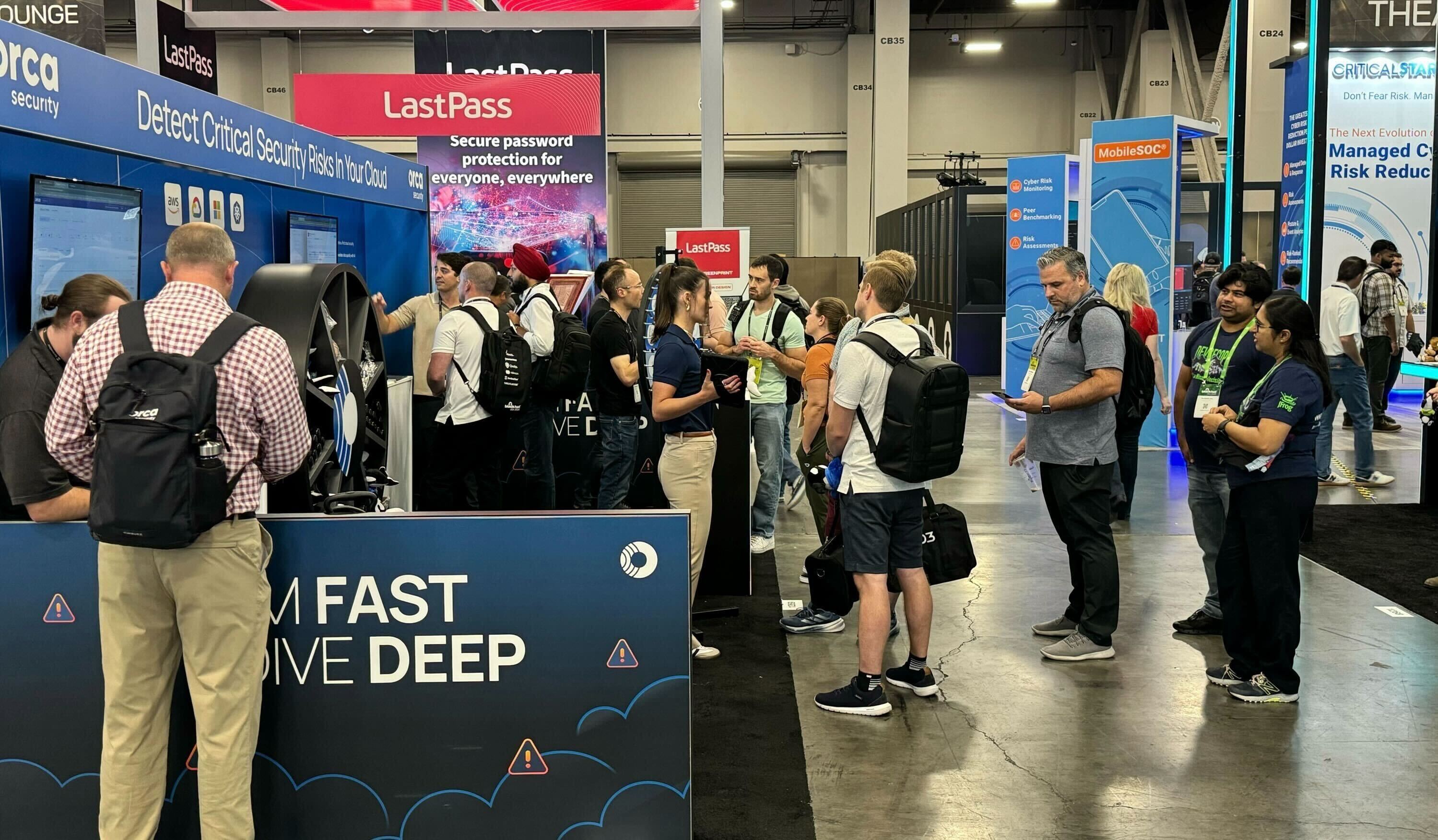 2017年のBlack HatとDEF CONで発表された恐るべきハッキングの数々 - ZDNET Japan