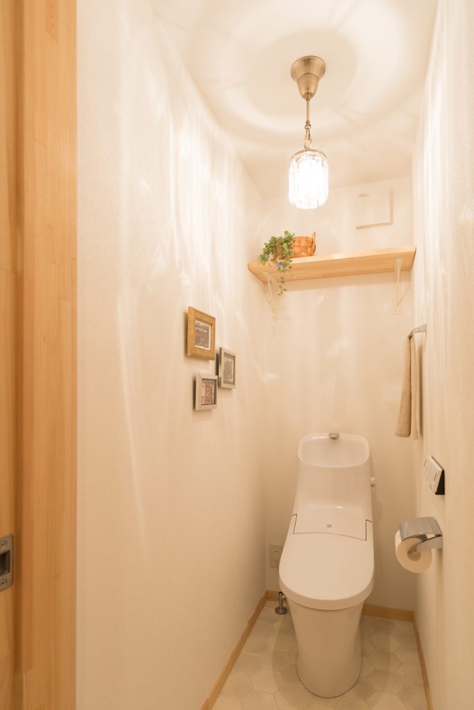 トイレの最適な広さはどのくらい？寸法を決める際のポイントLIXIL SQUARE