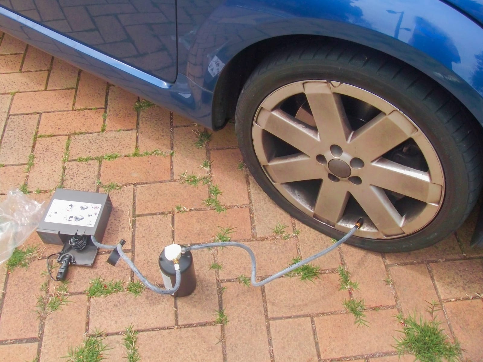 オートバックス 自動車用 パンク修理 セーフティー用品自動車車、バイク、自転車 のおすすめ人気商品一覧 通販 - Yahoo!ショッピング