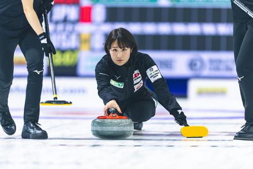 カーリング日本選手権・２年ぶり６度目の優勝を果た ：カーリング女子 写真特集：時事ドットコム