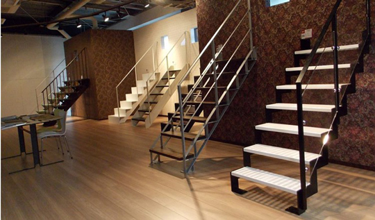 カツデンアーキテック階段アイアン手すり鉄骨階段アイアン階段吹き抜け階段スケルトン階段シースルー階段階段計画階段デザイン階段のある風景マイホームマイホーム計画中の人と繋がりたいマイホーム計画おうちづくり新築一戸建て失敗